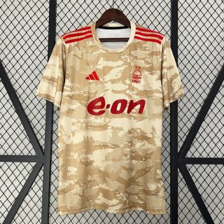 Camiseta Nottingham Forest Entrenamiento 2024/2025